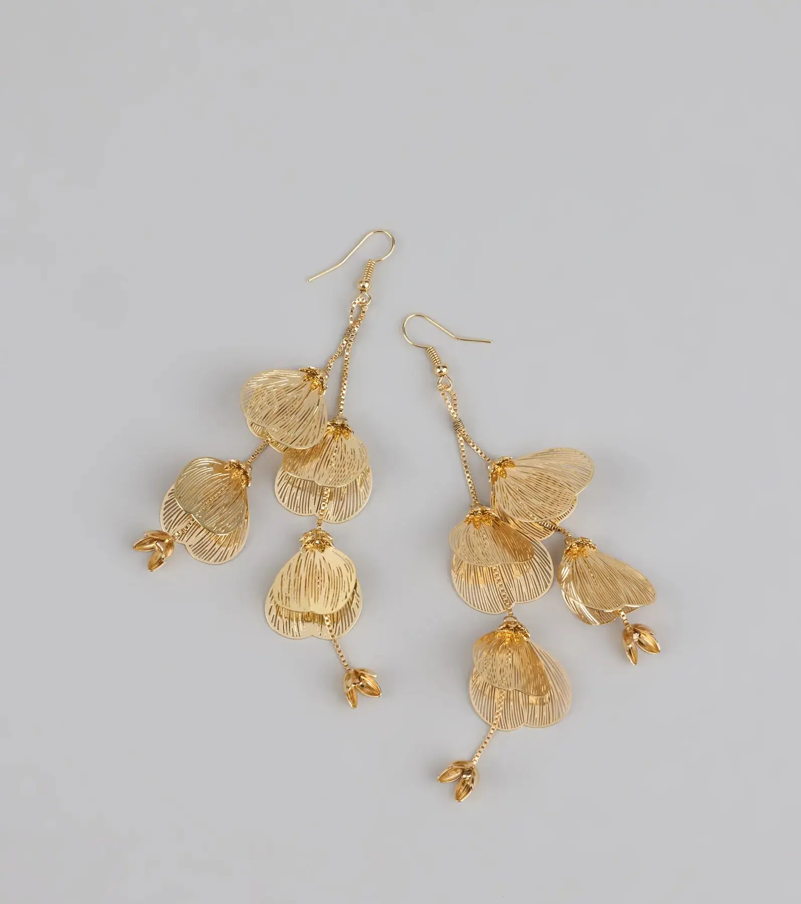 07001-000053_1_GOLD_NaturalEleganceFlowerPetalEarrings