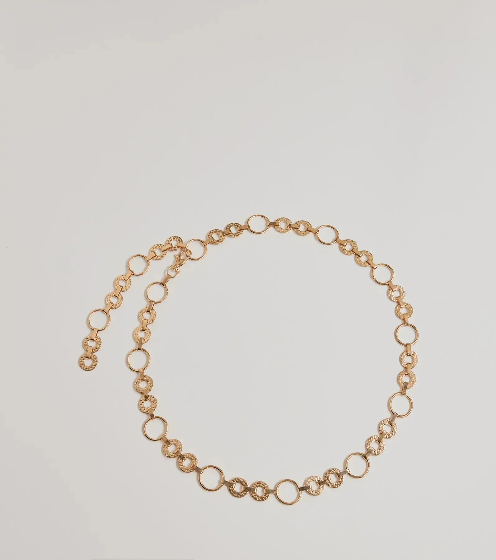 07301-1236_1_GOLD_TrendyVibesTexturedORingChainBelt_21de42cc-3ae3-455b-b531-ee32db1bf22e
